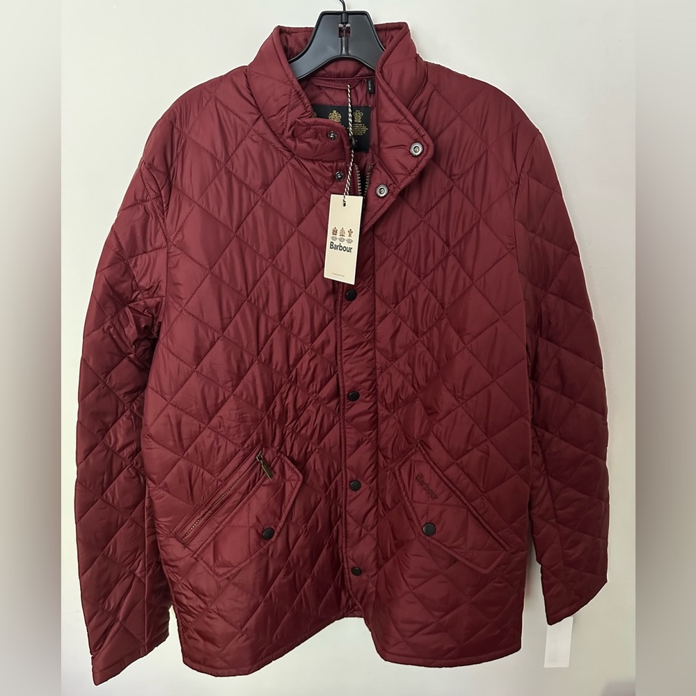 NWTs Barbour Men’s Flyweight Chelsea Quilted Jacket. Rosewood. Medium